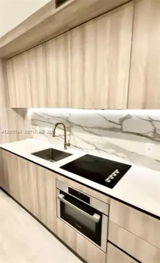 Propiedad en alquiler con 1 dormitorio y 1 baño en Miami