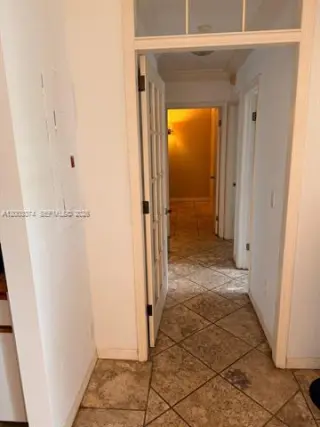 Propiedad en alquiler con 4 habitaciones y 3 baños en Key Biscayne