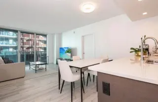 Propiedad en alquiler con 2 habitaciones y 2 baños en Miami