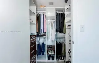 Propiedad en alquiler con 2 habitaciones y 2 baños en Miami