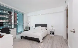 Propiedad en alquiler con 2 habitaciones y 2 baños en Miami