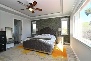 Propiedad en alquiler con 5 habitaciones y 3 baños en Concord