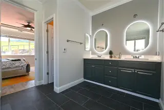 Propiedad en alquiler con 5 habitaciones y 3 baños en Concord
