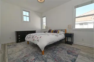 Propiedad en alquiler con 5 habitaciones y 3 baños en Concord