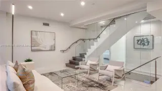 Propiedad en alquiler con 3 habitaciones y 3.5 baños en Miami
