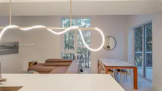 Propiedad en alquiler con 3 habitaciones y 3.5 baños en Miami