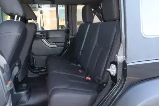 2016 Jeep Wrangler Unlimited 4WD 4dr Sport