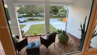 Propiedad en alquiler con 3 habitaciones y 1 baño en Biscayne Park