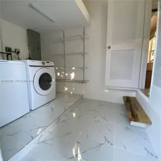 Propiedad en alquiler con 3 habitaciones y 1 baño en Biscayne Park