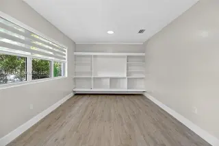 Propiedad en alquiler con 3 habitaciones y 2 baños en el sur de Miami