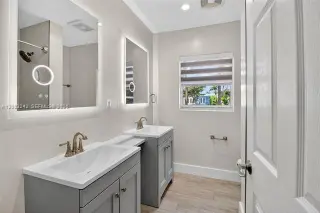 Propiedad en alquiler con 3 habitaciones y 2 baños en el sur de Miami