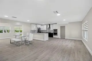 Propiedad en alquiler con 3 habitaciones y 2 baños en el sur de Miami
