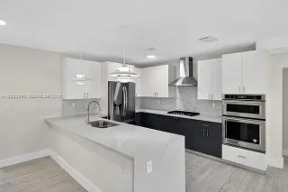 Propiedad en alquiler con 3 habitaciones y 2 baños en el sur de Miami