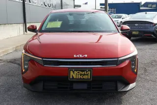 2025 Kia K4 LXS FWD