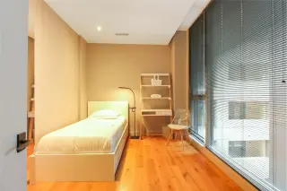 Propiedad en alquiler con 5 habitaciones y 2 baños en Washington