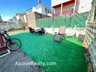 Propiedad en alquiler con 5 habitaciones y 2 baños en Somerville