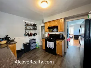 Propiedad en alquiler con 5 habitaciones y 2 baños en Somerville