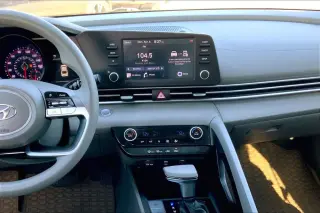 Hyundai ELANTRA 2022 SEL 4dr Sedan