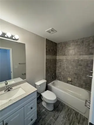 Propiedad en alquiler con 2 dormitorios y 2 baños en Bonita Springs
