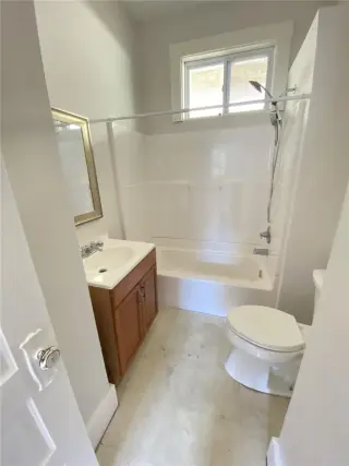 Propiedad en alquiler con 3 habitaciones y 1 baño en Savannah