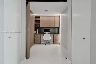 Propiedad en alquiler con 1 dormitorio y 2 baños en Miami