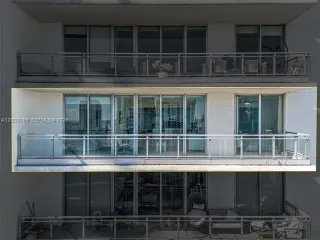 Propiedad en alquiler con 2 habitaciones y 2 baños en Miami