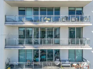 Propiedad en alquiler con 2 habitaciones y 2 baños en Miami