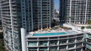 Propiedad en alquiler con 2 habitaciones y 2 baños en Miami