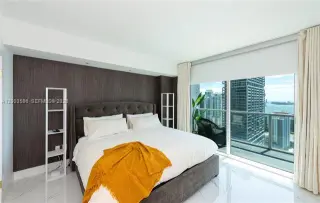 Propiedad en alquiler con 2 habitaciones y 2 baños en Miami