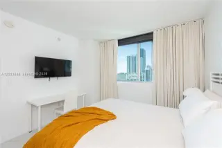 Propiedad en alquiler con 2 habitaciones y 2 baños en Miami