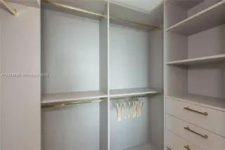 Propiedad en alquiler con 2 habitaciones y 2 baños en Miami