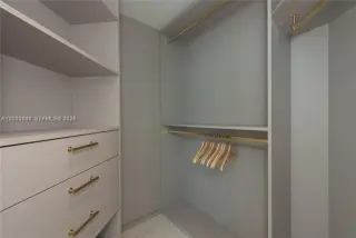 Propiedad en alquiler con 2 habitaciones y 2 baños en Miami