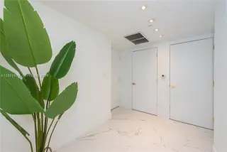 Propiedad en alquiler con 2 habitaciones y 2 baños en Miami