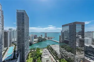 Propiedad en alquiler con 2 habitaciones y 2 baños en Miami