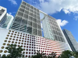 Propiedad en alquiler con 2 habitaciones y 2 baños en Miami