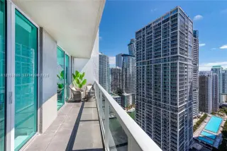 Propiedad en alquiler con 2 habitaciones y 2 baños en Miami