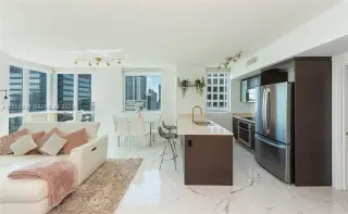 Propiedad en alquiler con 2 habitaciones y 2 baños en Miami