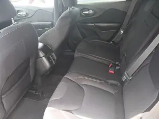 2015 Jeep Cherokee Altitude