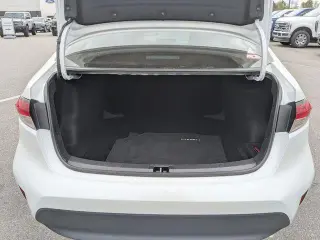 Toyota Corolla 2024 LE 4dr Sedan