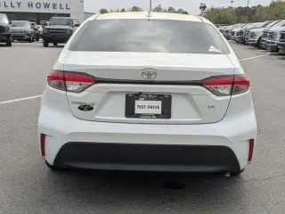 Toyota Corolla 2024 LE 4dr Sedan