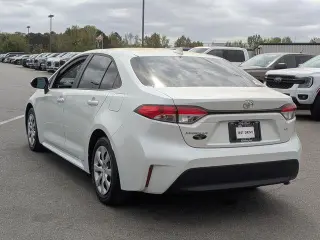 Toyota Corolla 2024 LE 4dr Sedan