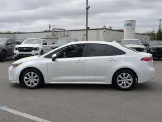 Toyota Corolla 2024 LE 4dr Sedan