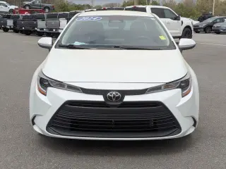 Toyota Corolla 2024 LE 4dr Sedan