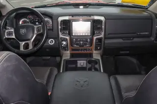 2015 RAM 1500 4WD Crew Cab 140.5 Laramie