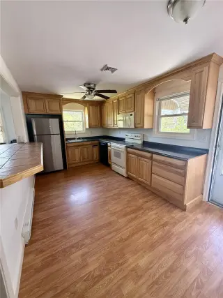 Propiedad en alquiler con 3 habitaciones y 3 baños en Media