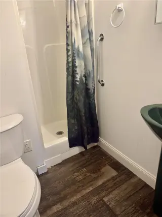 Propiedad en alquiler con 3 habitaciones y 3 baños en Media