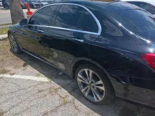 2018 Mercedes-Benz C-Class C 300