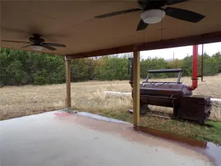 Propiedad en alquiler con 3 habitaciones y 2 baños en Kempner