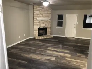 Propiedad en alquiler con 4 habitaciones y 2 baños en Killeen