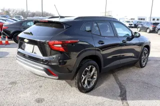2025 Chevrolet Trax FWD 4dr LT
